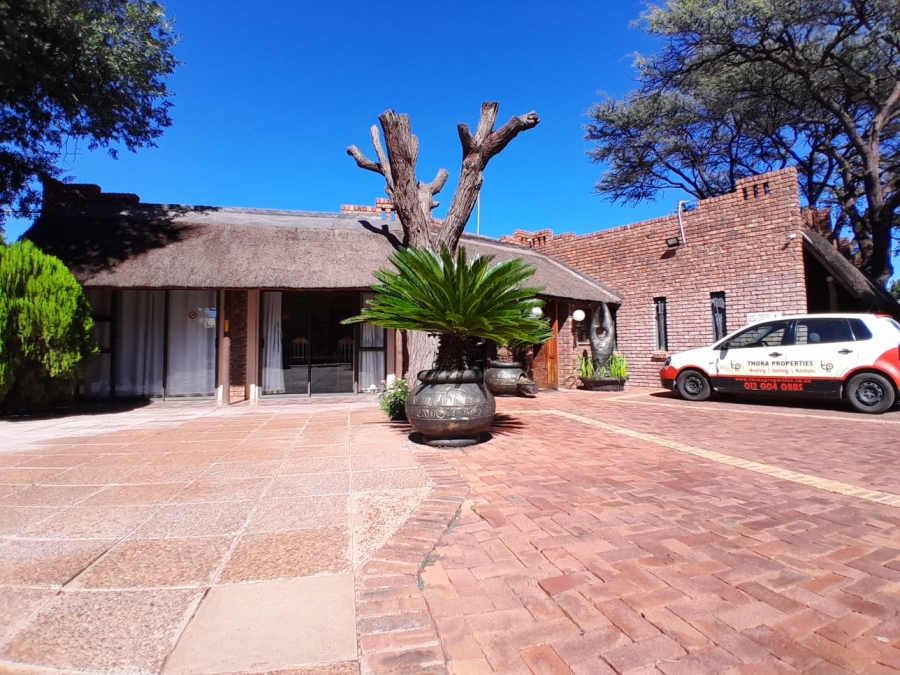 10 Bedroom Property for Sale in Kathu Northern Cape